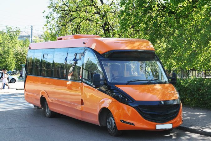 Автобус FOXBUS 32 места оранжевый в аренду